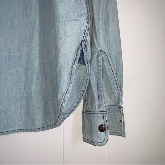 Men’s Levi’s long sleeve denim button down shirt - Picture 6 of 12